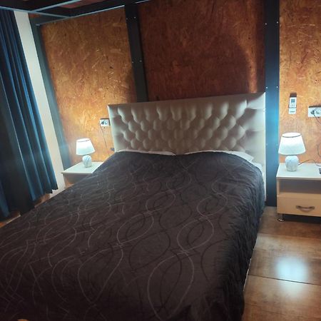 Mia B&B Old Tbilisi ภายนอก รูปภาพ