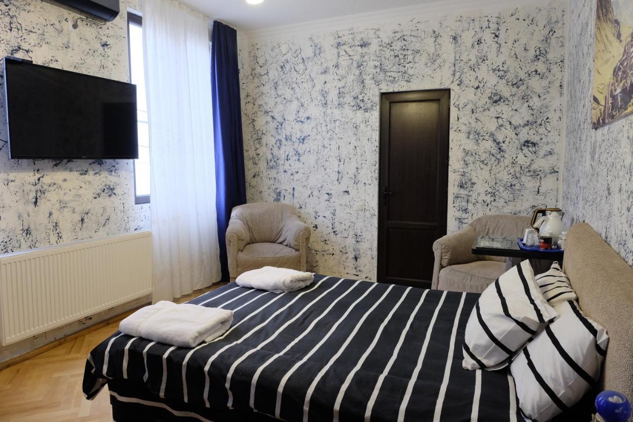 Mia B&B Old Tbilisi ภายนอก รูปภาพ