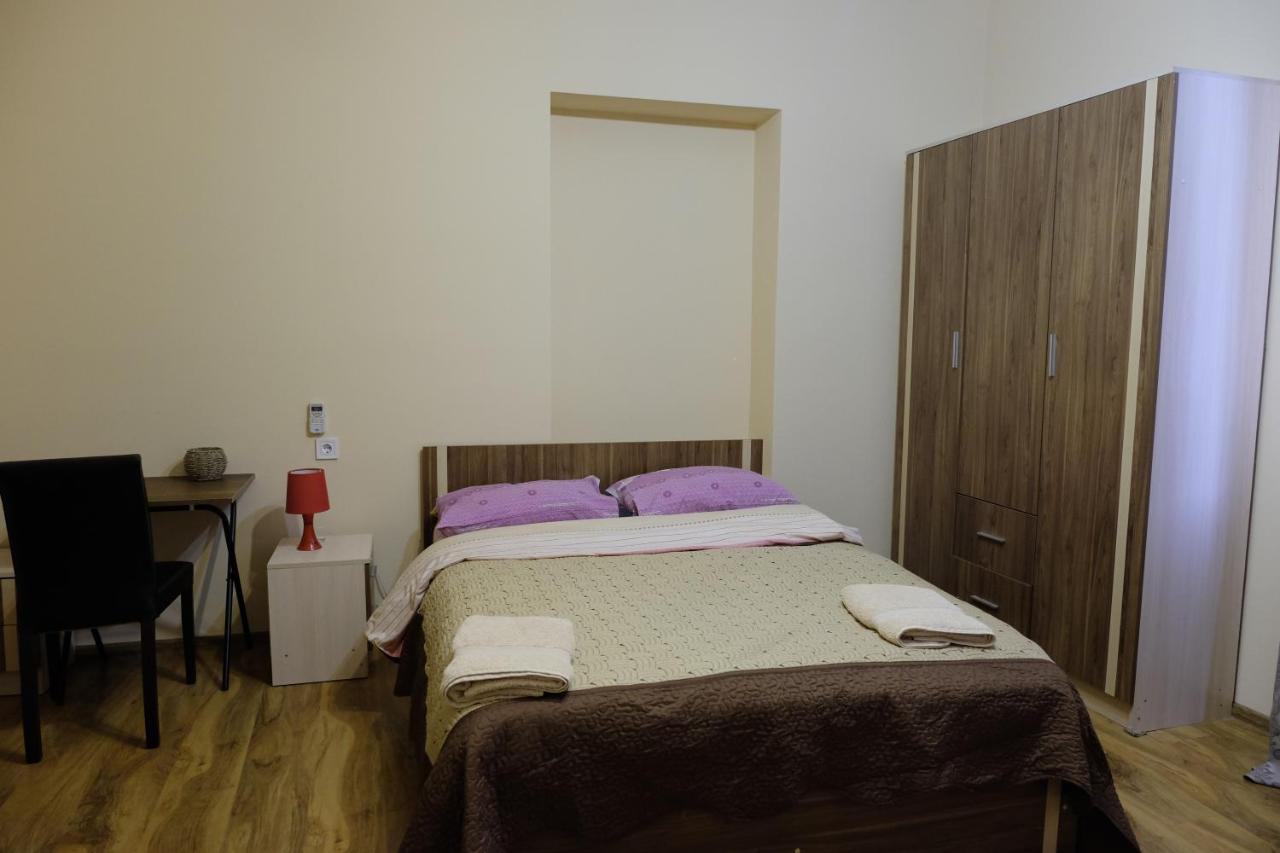 Mia B&B Old Tbilisi ภายนอก รูปภาพ